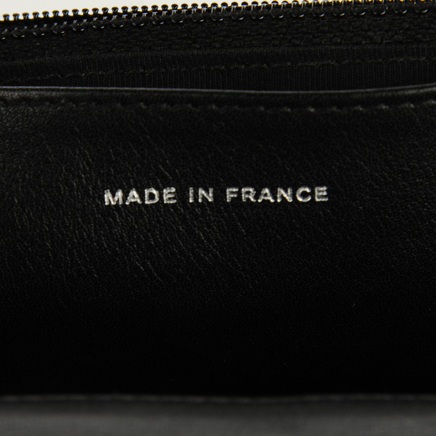 Patent Quilted Wallet On Chain WOC Black