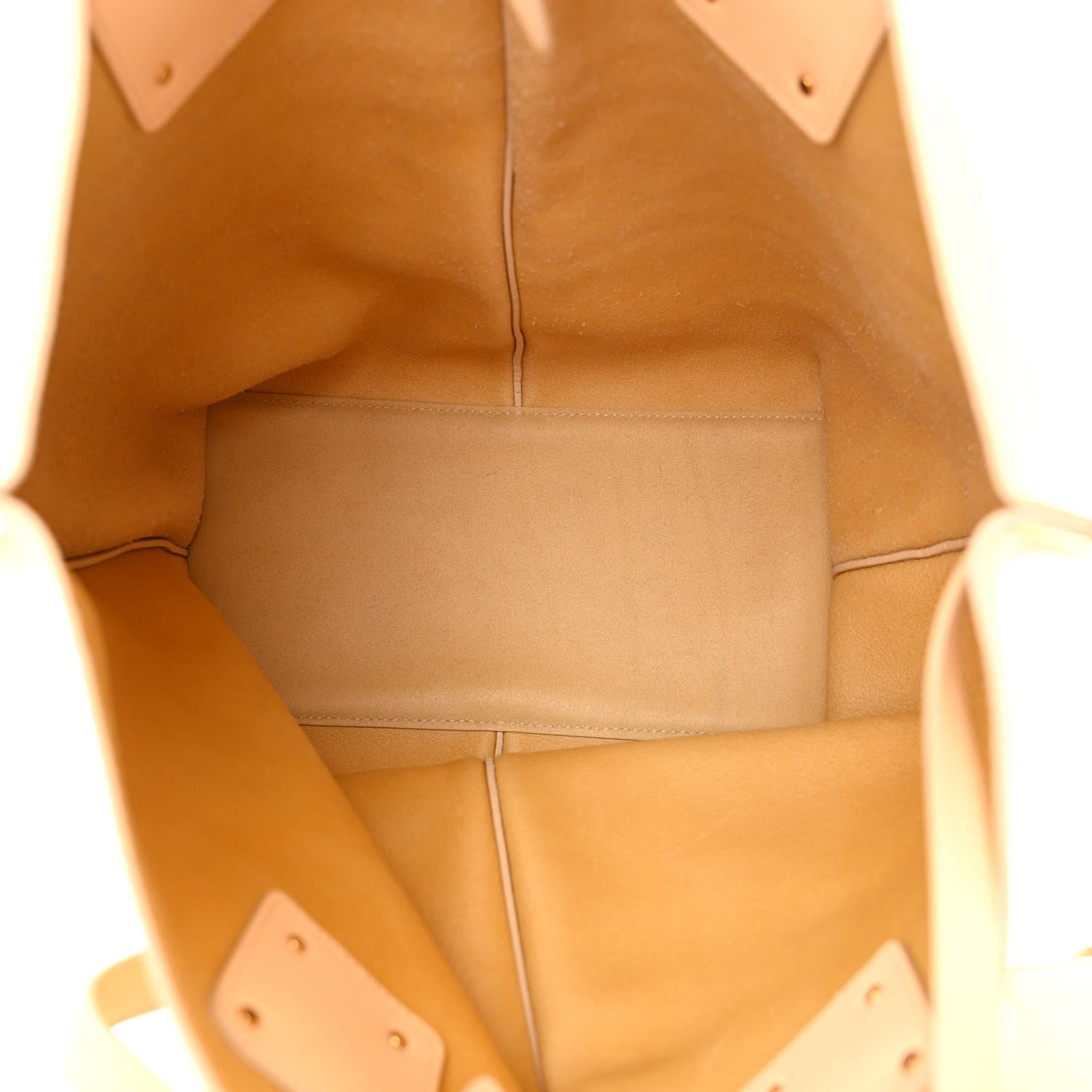 Chloe Smooth Calfskin Medium Vick Tote Blondie Beige 6 of 15