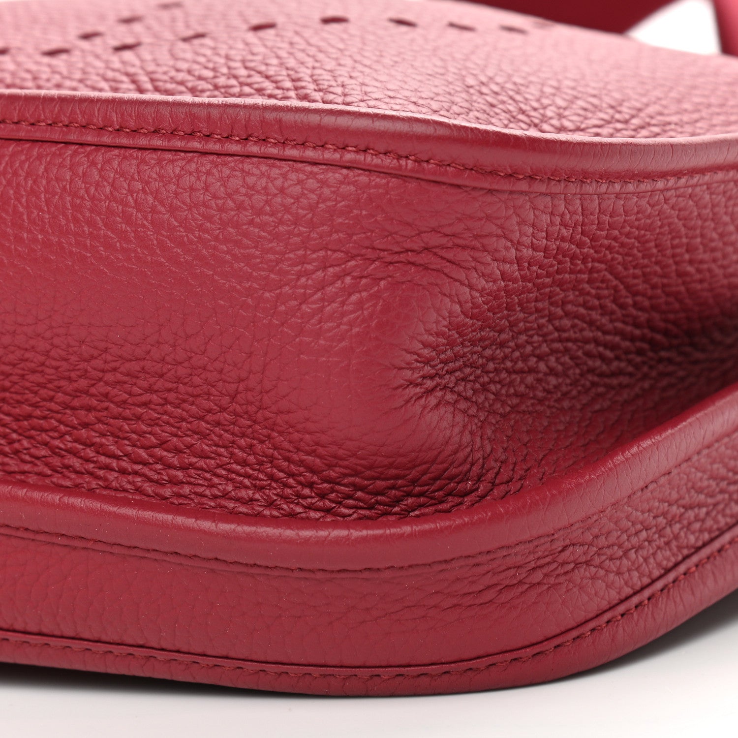 Hermes Taurillon Clemence Evelyne III PM Rubis 9 of 11
