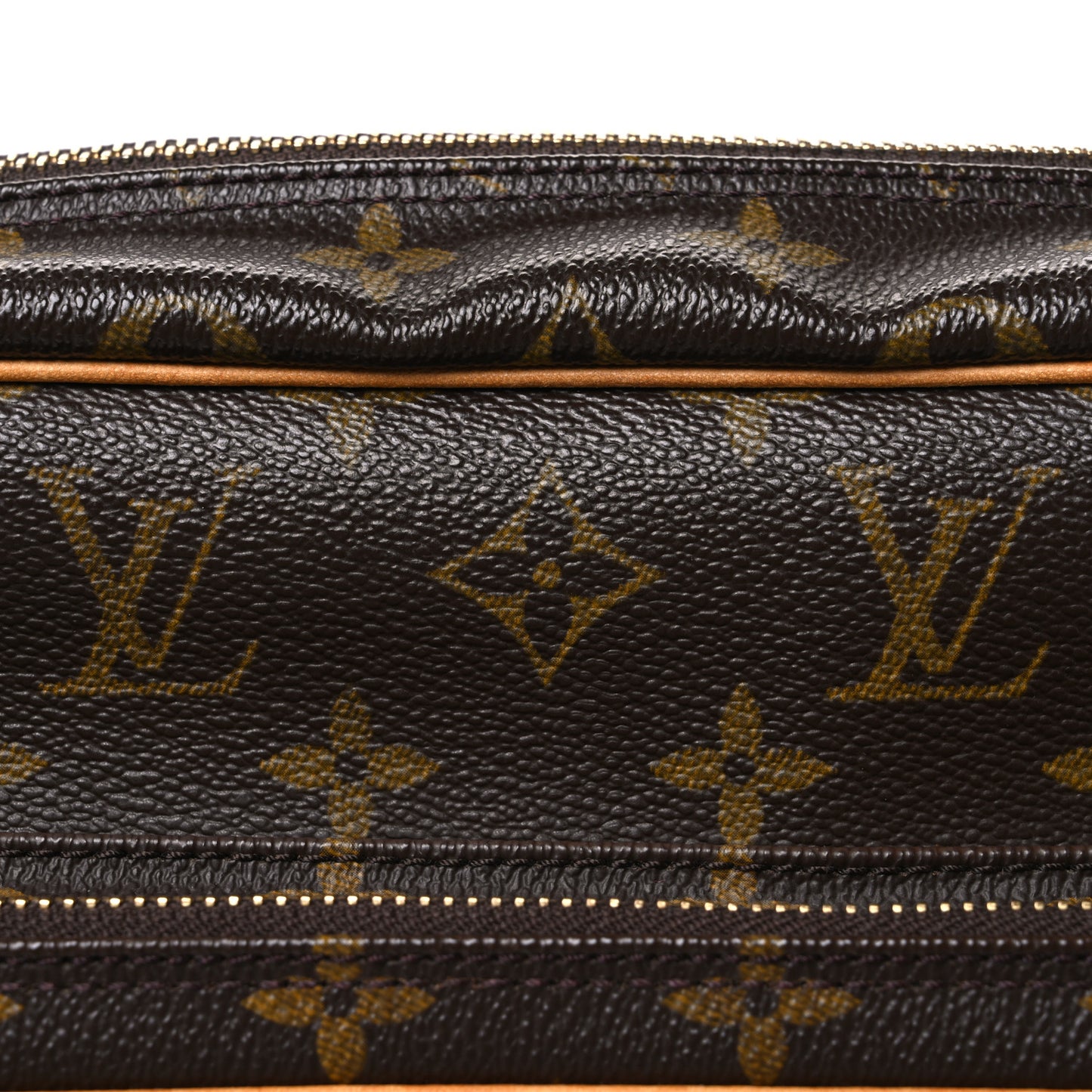 Monogram Nil 28