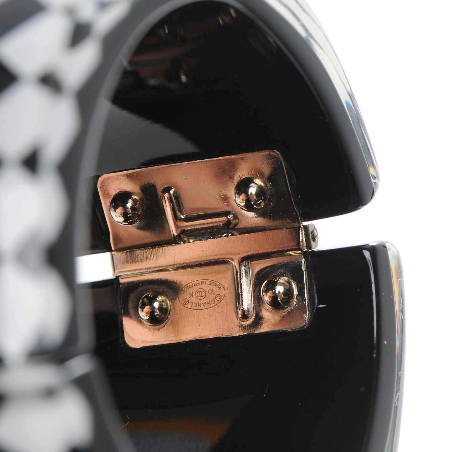 Resin Pearl Checkered CC Cuff Bangle Black