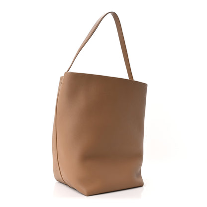 The Row Grained Calfskin Large N/S Park Tote Sandpit 2 of 9