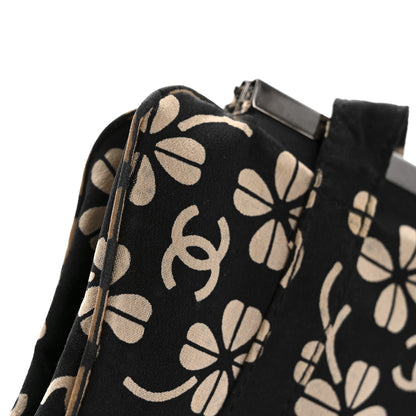 Chanel Canvas CC Clover Clutch Black 14 of 15