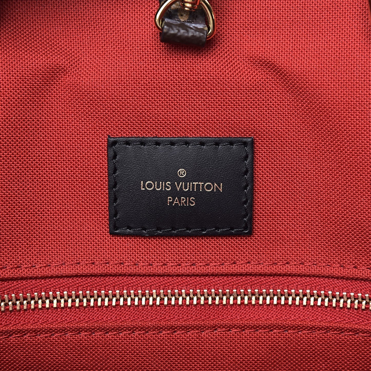 Reverse Monogram Giant Onthego MM