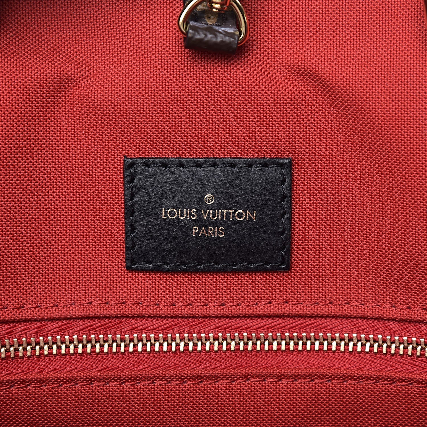Louis Vuitton Reverse Monogram Giant Onthego MM 7 of 10