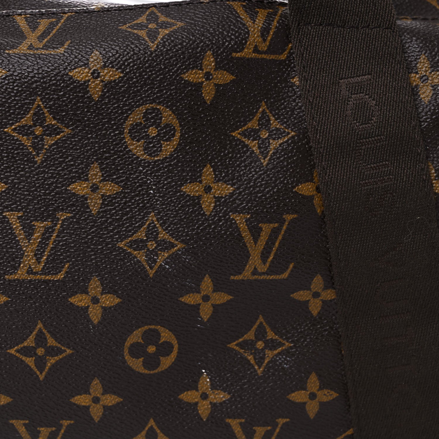 Louis Vuitton Monogram Neo Eole 55 21 of 28