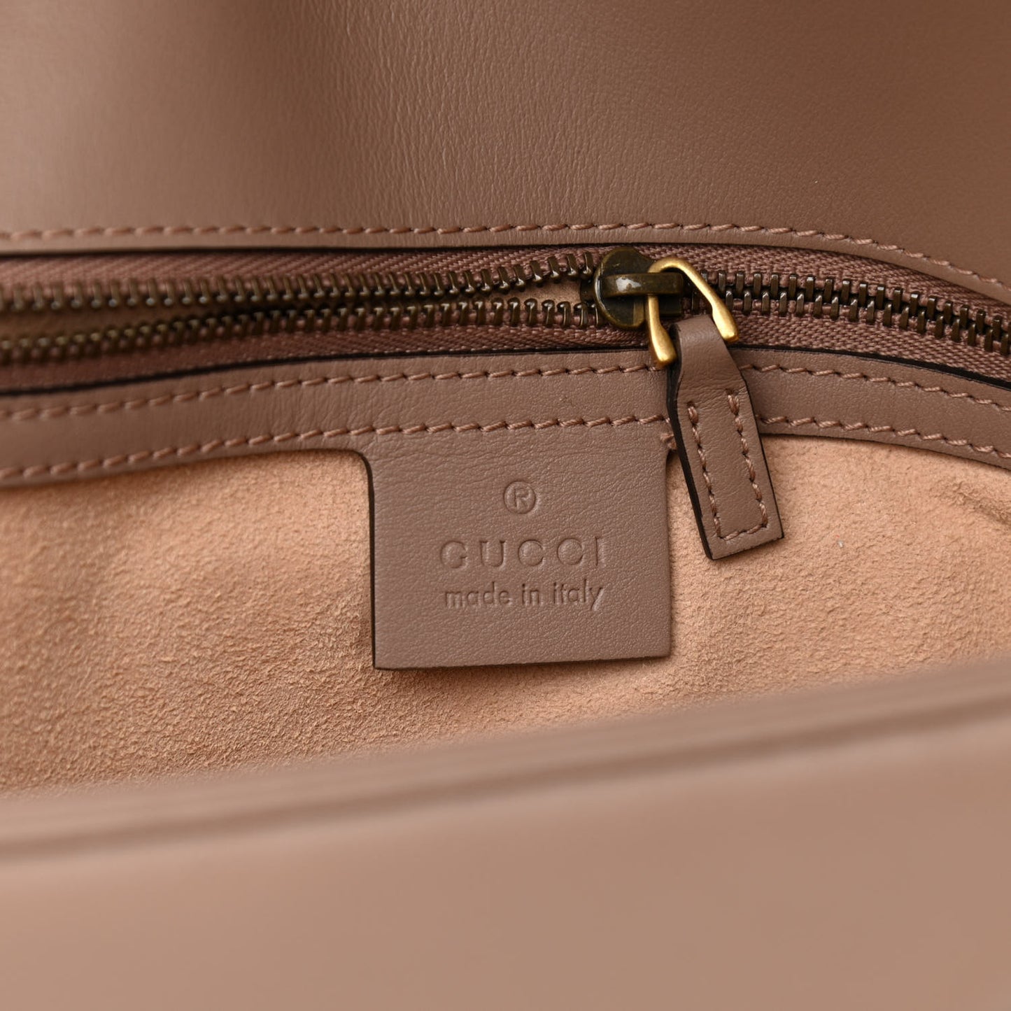 Calfskin Matelasse Small GG Marmont Shoulder Bag Porcelain Rose
