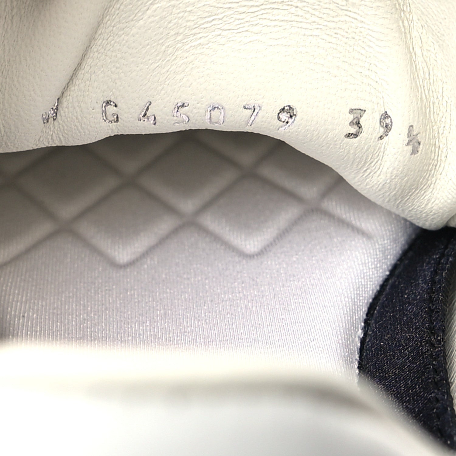 Chanel Calfskin CC Womens Sneakers 39.5 White 6 of 8