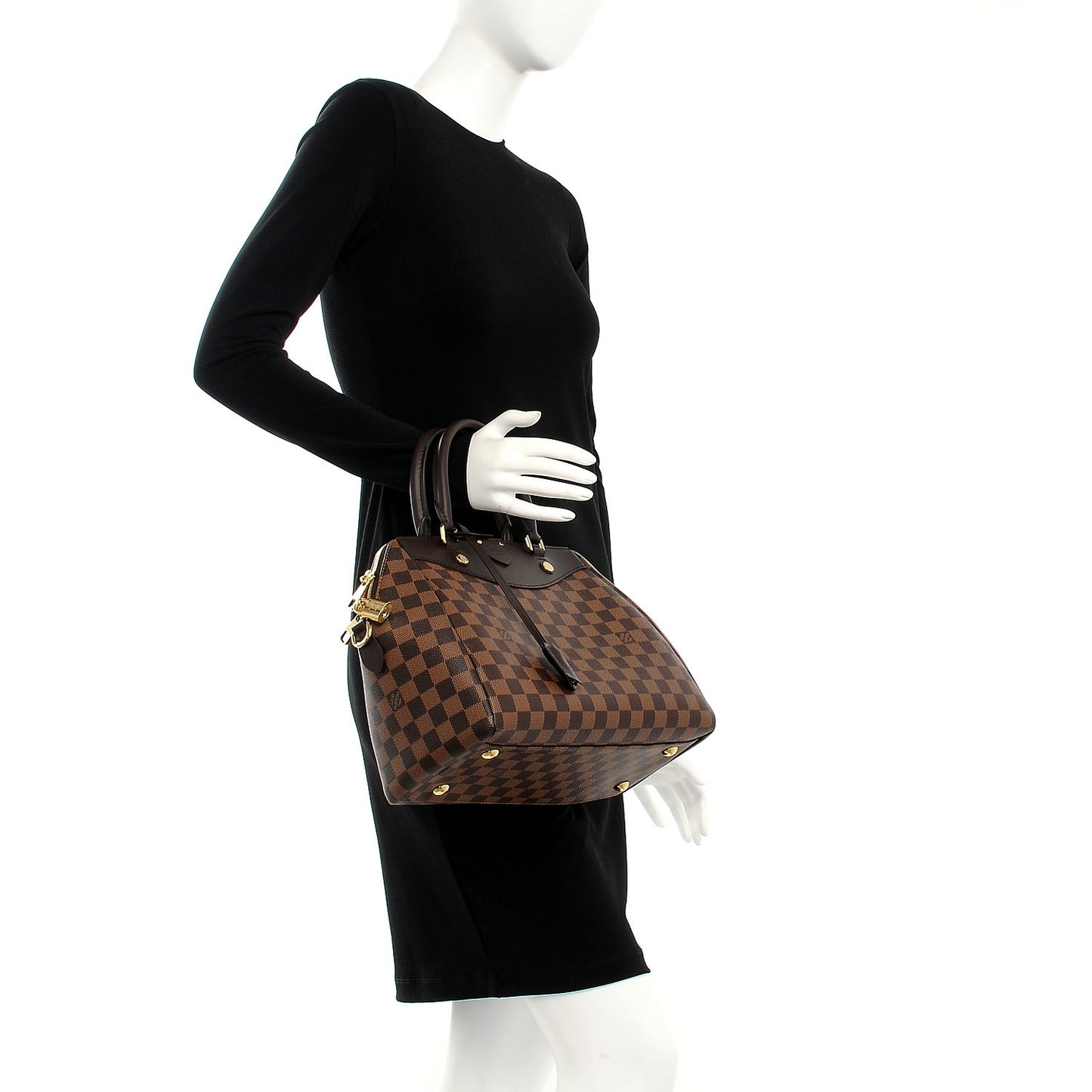 Damier Ebene Mews
