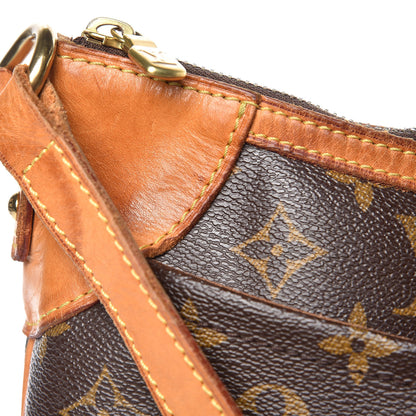 Louis Vuitton Monogram Odeon MM 17 of 18