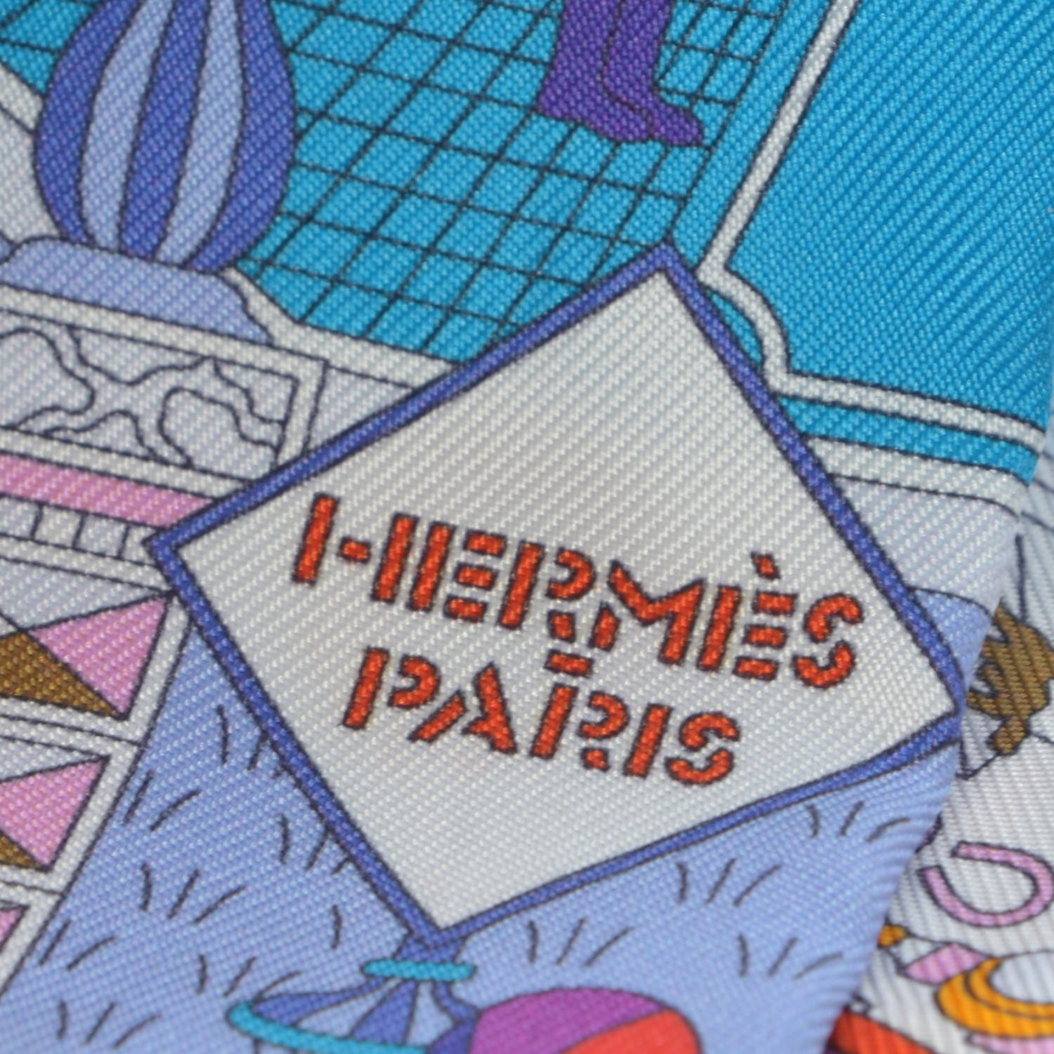 Hermes Silk La Maizeon des Carres Twilly White Rose Bleu 3 of 5