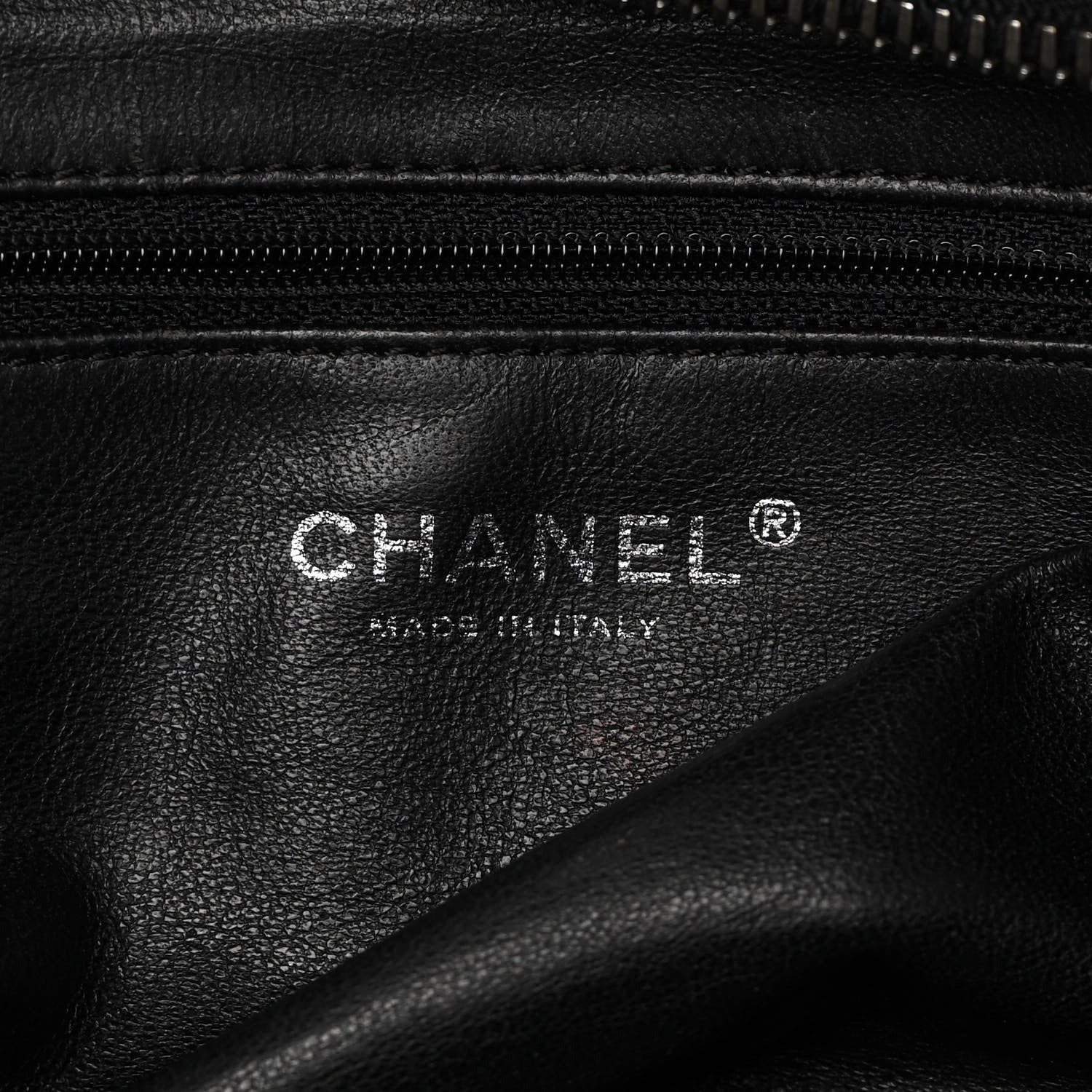 Chanel Deerskin Luxe Ligne Large Bowler Black 5 of 15