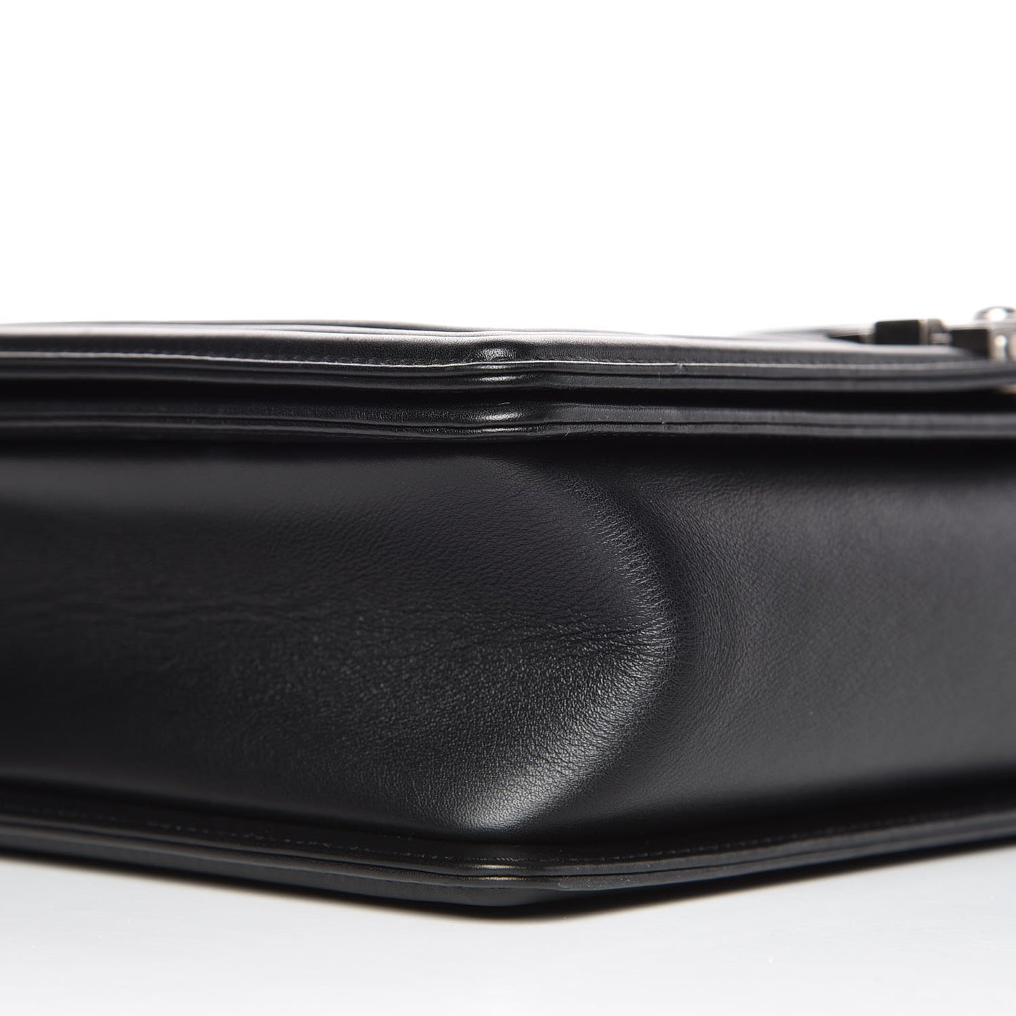 Calfskin Quilted Large Boy Flap Black