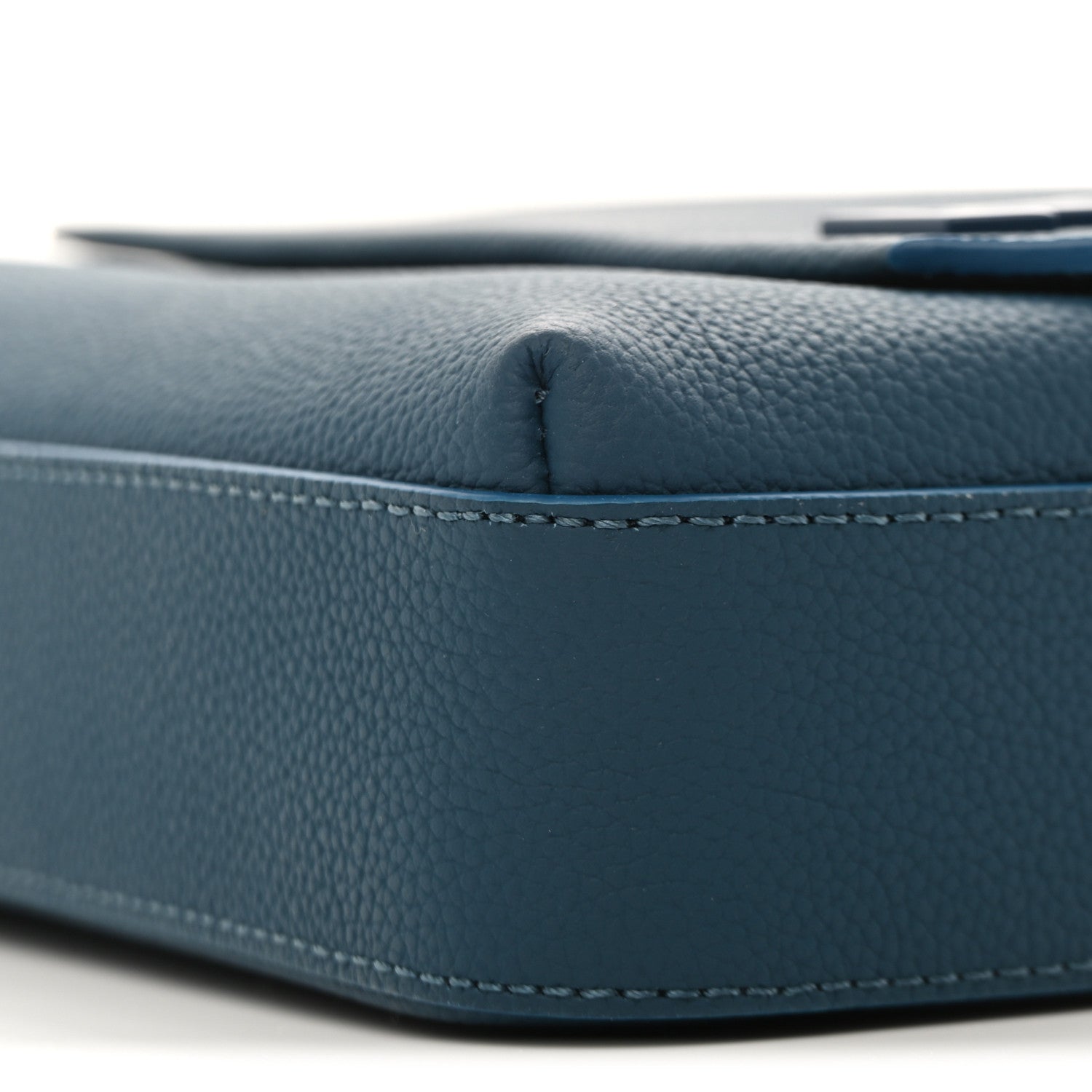 Louis Vuitton Calfskin Aerogram Fastline Messenger Bleu Atlantique 9 of 9
