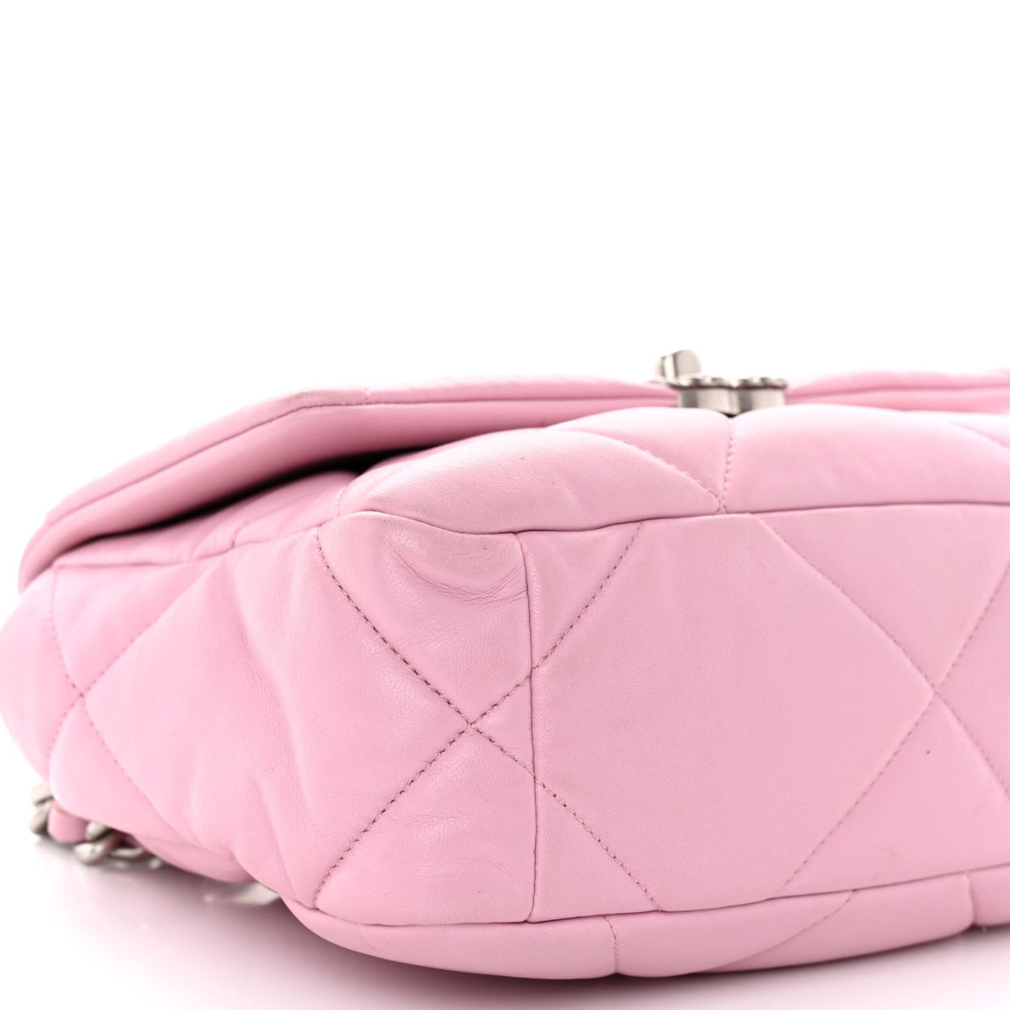 Lambskin Quilted Medium Chanel 19 Flap Pink