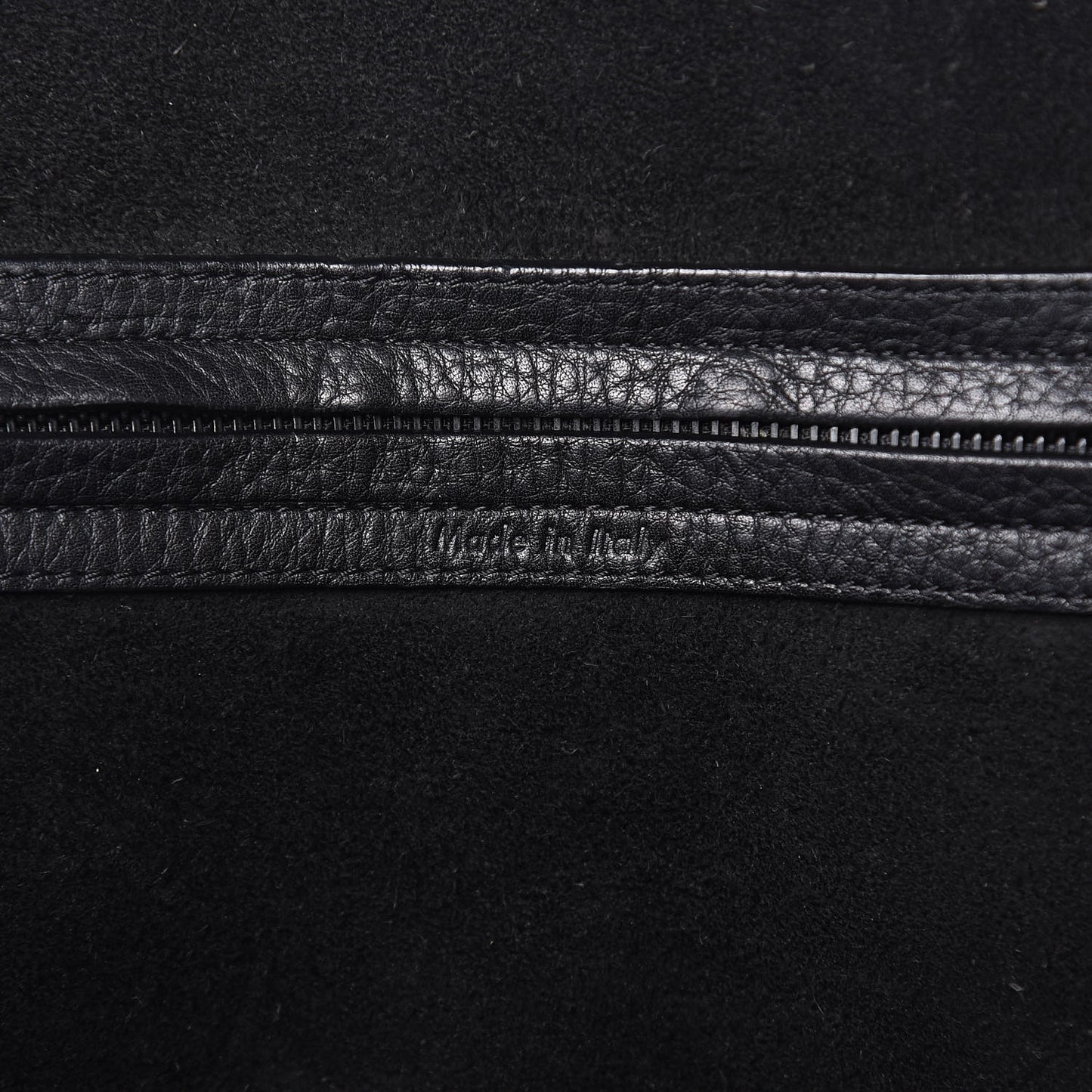 Supple Calfskin Medium Phantom Luggage Black