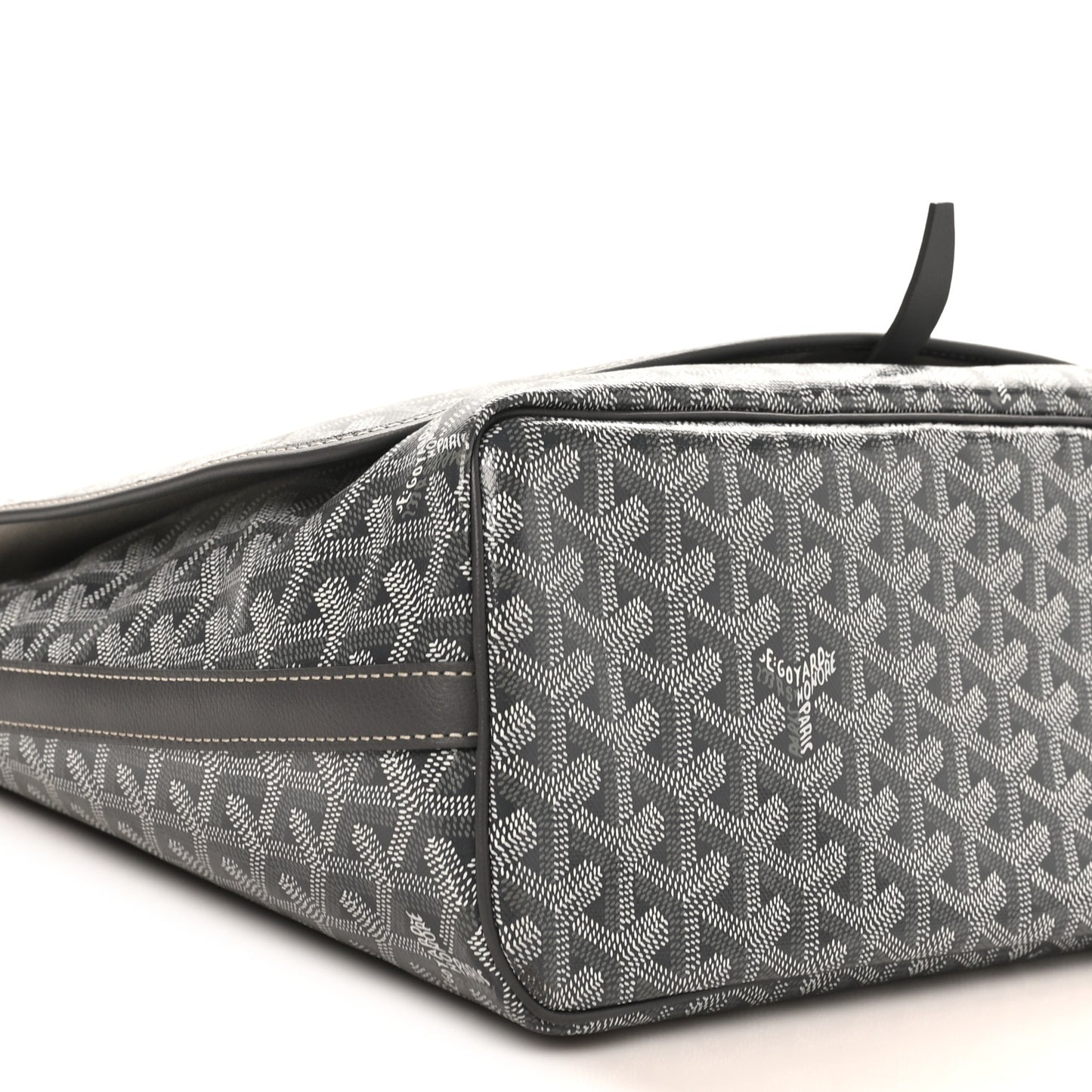 Goyardine Capetien Messenger Bag Grey