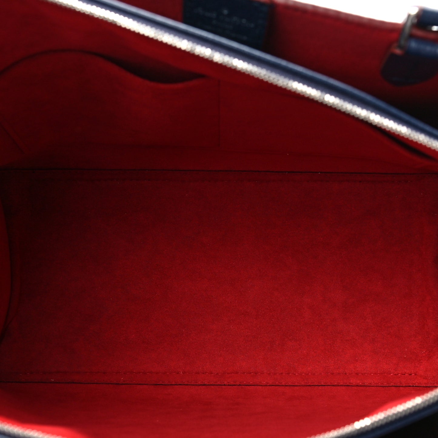 Calfskin Lockmeto Marine Rouge