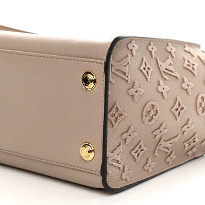 Louis Vuitton Calfskin Monogram Tufting On My Side Galet 9 of 10