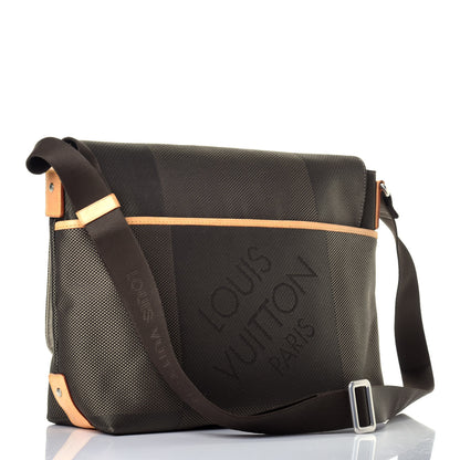 Louis Vuitton Damier Geant Loup Messenger Bag Terre 3 of 8