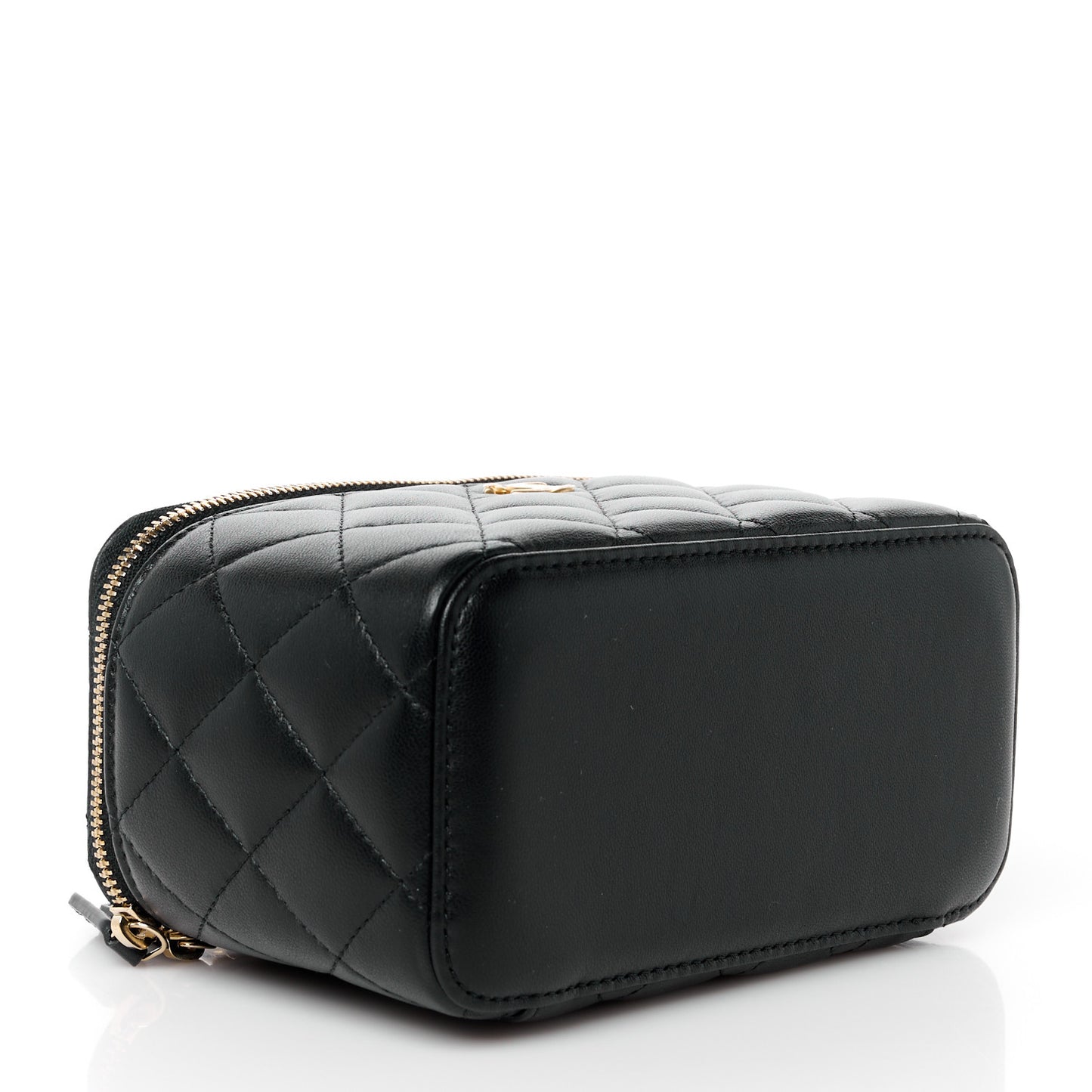 Lambskin Quilted Pearl Crush Small Vanity Case With Chain Black