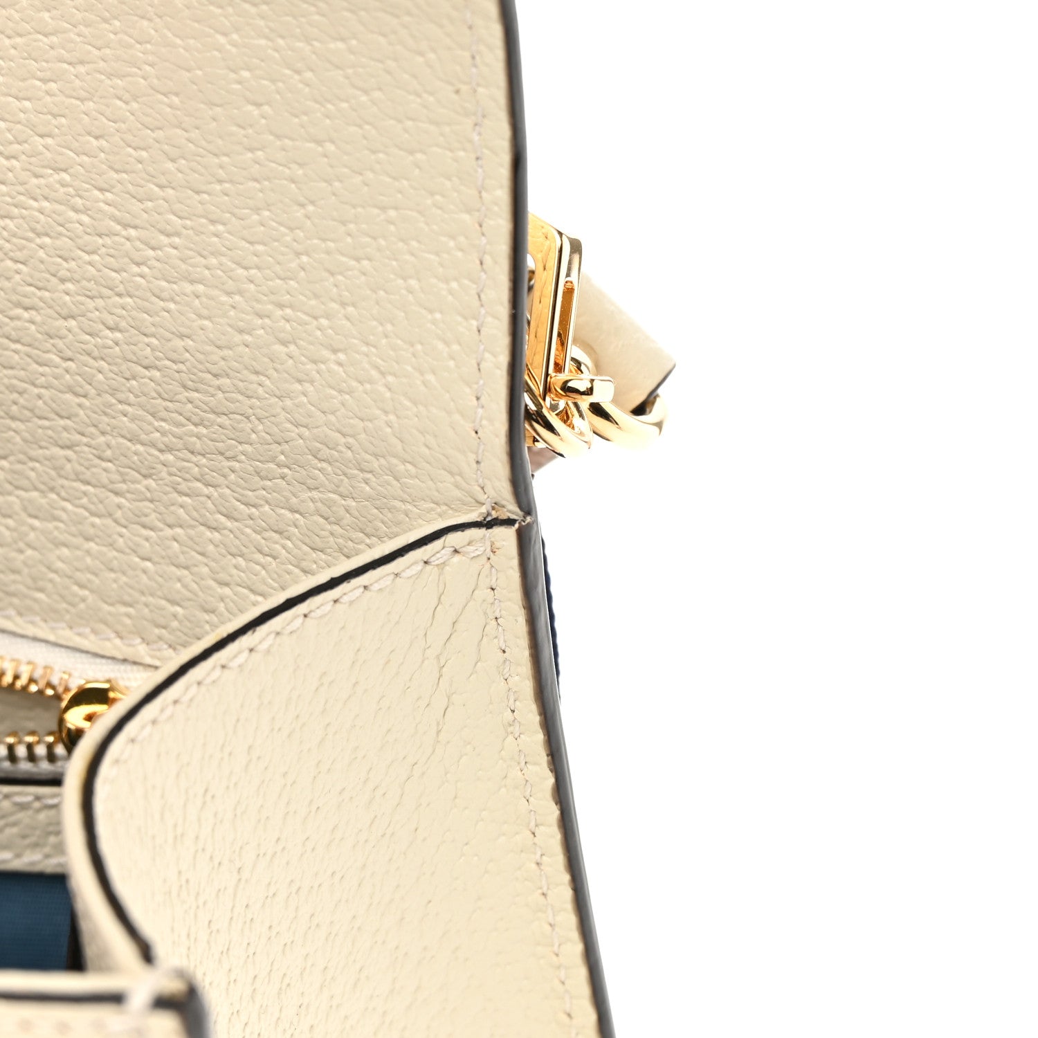 Gucci Textured Calfskin Bee Star Print Small Sylvie Shoulder Bag Mystic White 11 of 17