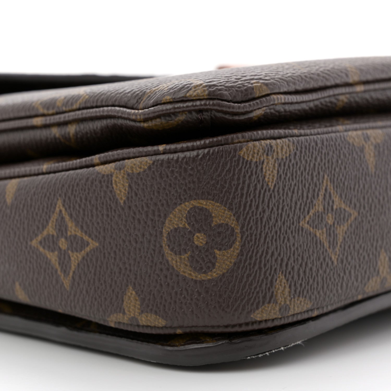 Louis Vuitton Monogram Pochette Metis 8 of 12