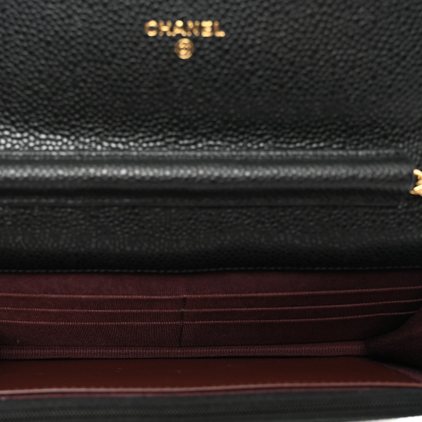 Caviar Quilted Wallet on Chain WOC Black