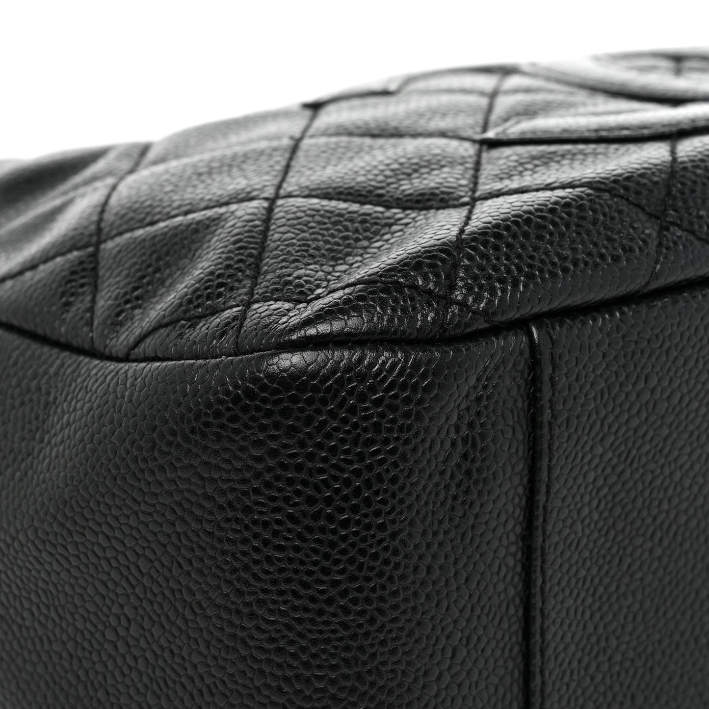 Caviar Quilted Timeless CC Shoulder Bag Black