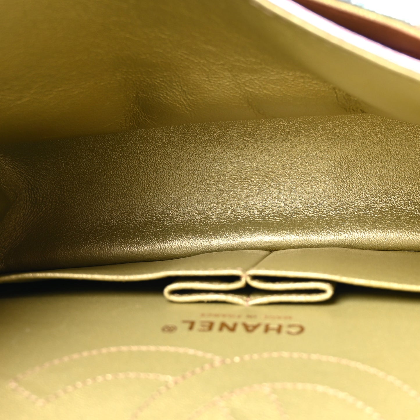 Metallic Goatskin Quilted 2.55 Reissue 225 Flap Multicolor