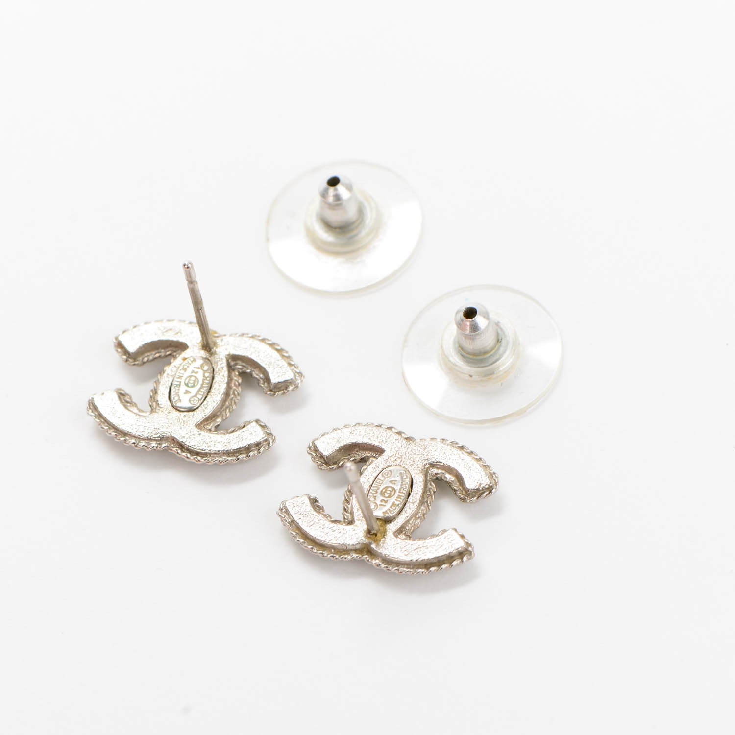 Chanel Hammered CC Earrings Silver 3 of 5