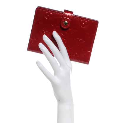 Louis Vuitton Vernis Small Ring Agenda Pomme D'Amour 2 of 8