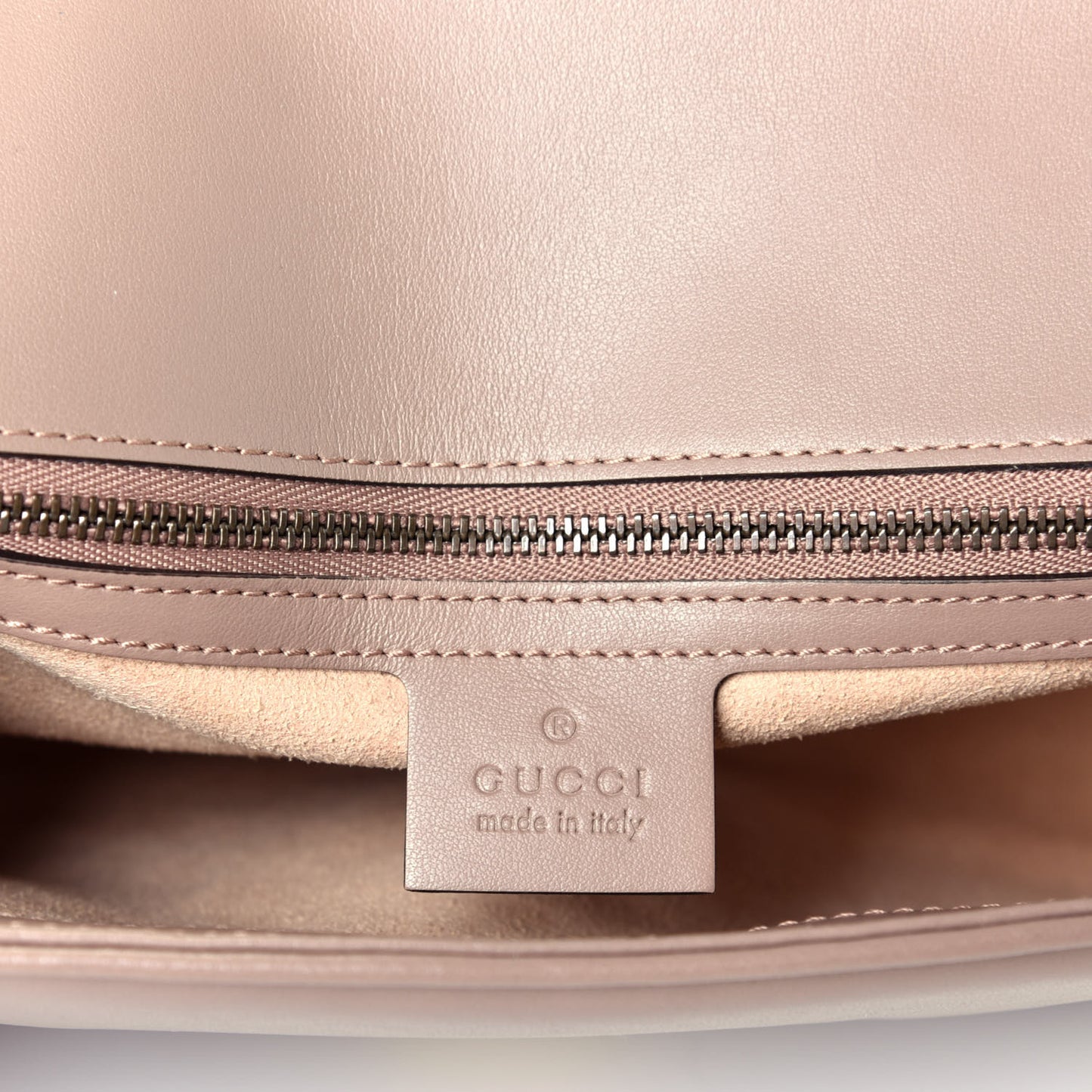 Calfskin Matelasse Small GG Marmont Shoulder Bag Porcelain Rose