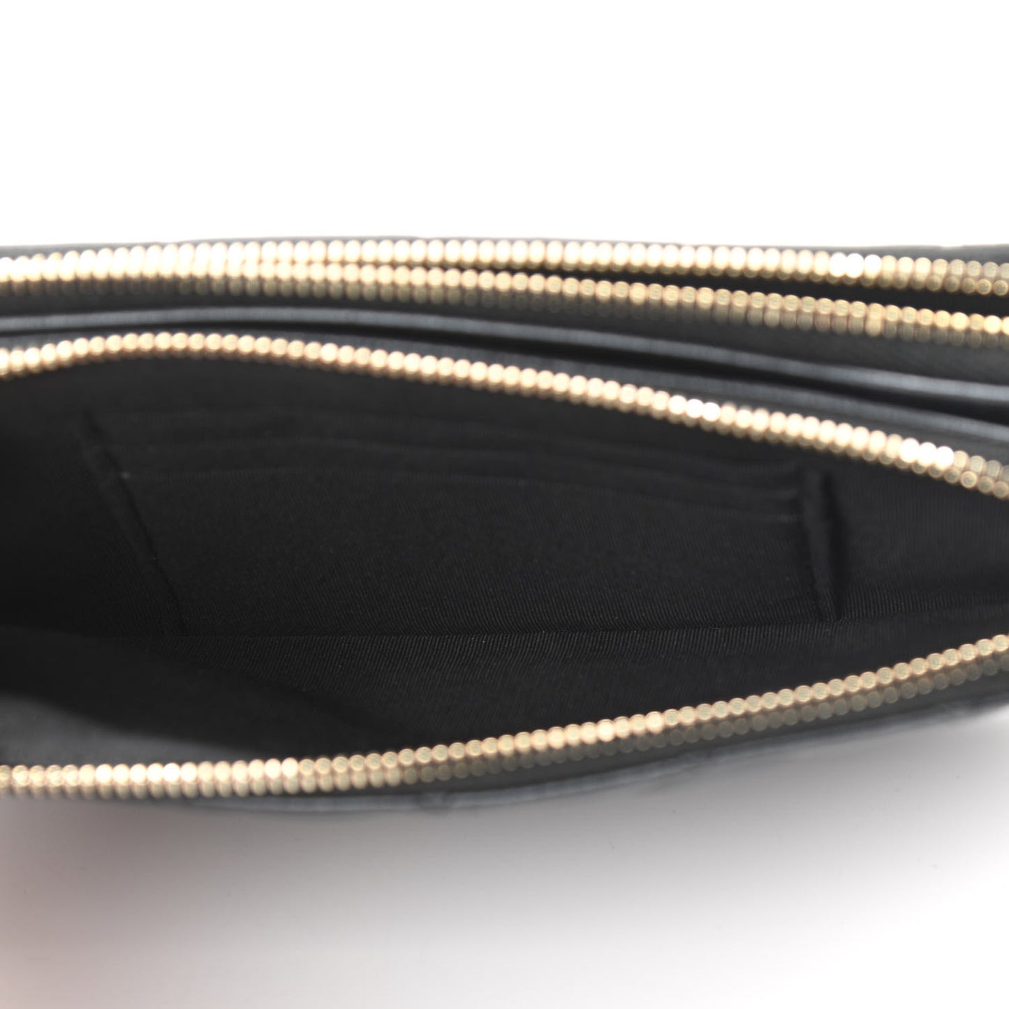 Iridescent Lambskin Quilted Pearl Clutch With Chain Black