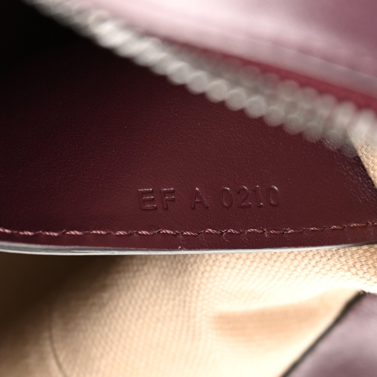 Smooth Calfskin Medium Soft Antigona Aubergine