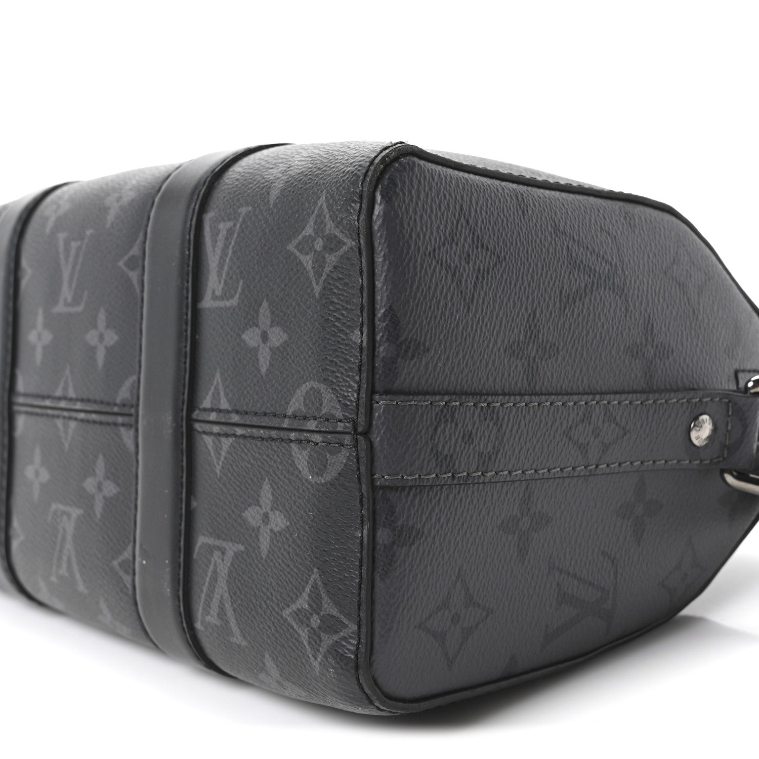 Louis Vuitton Reverse Monogram Eclipse City Keepall 9 of 9