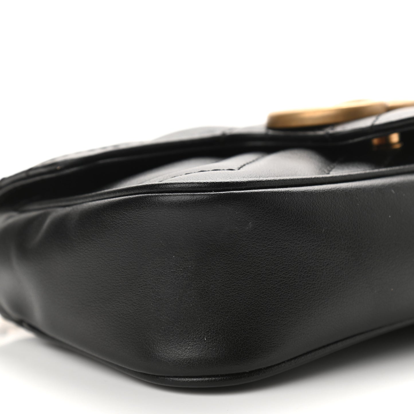 Calfskin Matelasse Super Mini GG Marmont Shoulder Bag Black