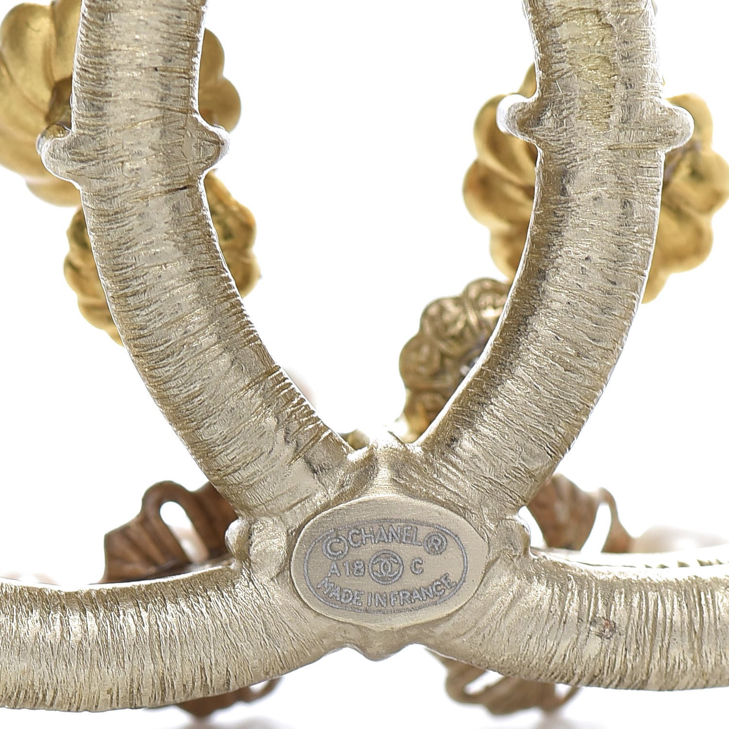 Chanel Pearl CC Brooch Gold 4 of 5