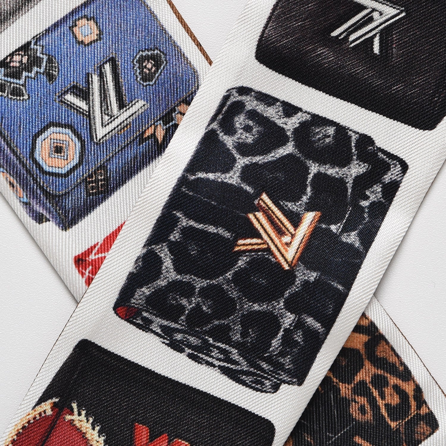 Louis Vuitton Silk Monogram Tribute To Twist BB Bandeau 3 of 5