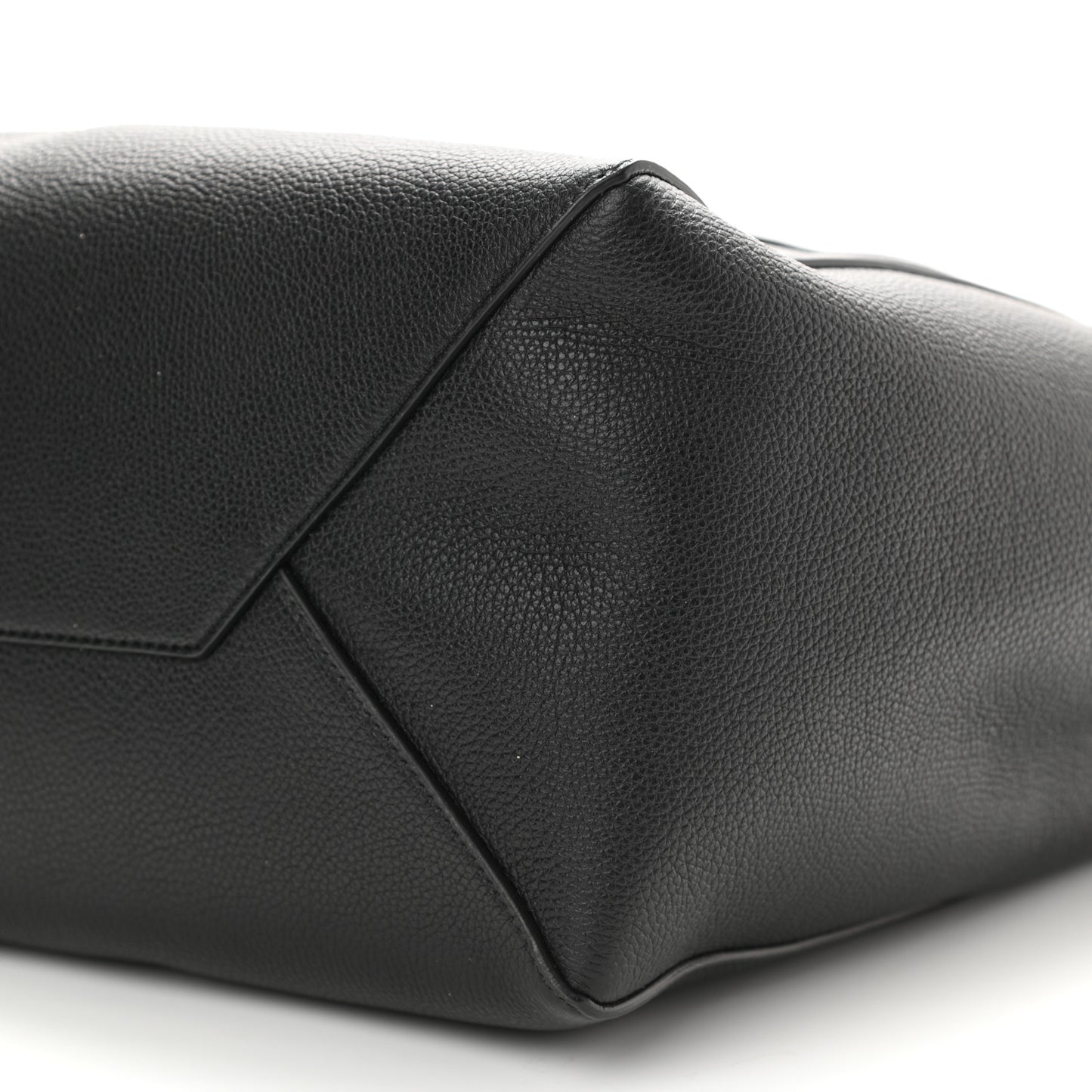 Soft Grained Calfskin Small Belt Cabas Phantom Black