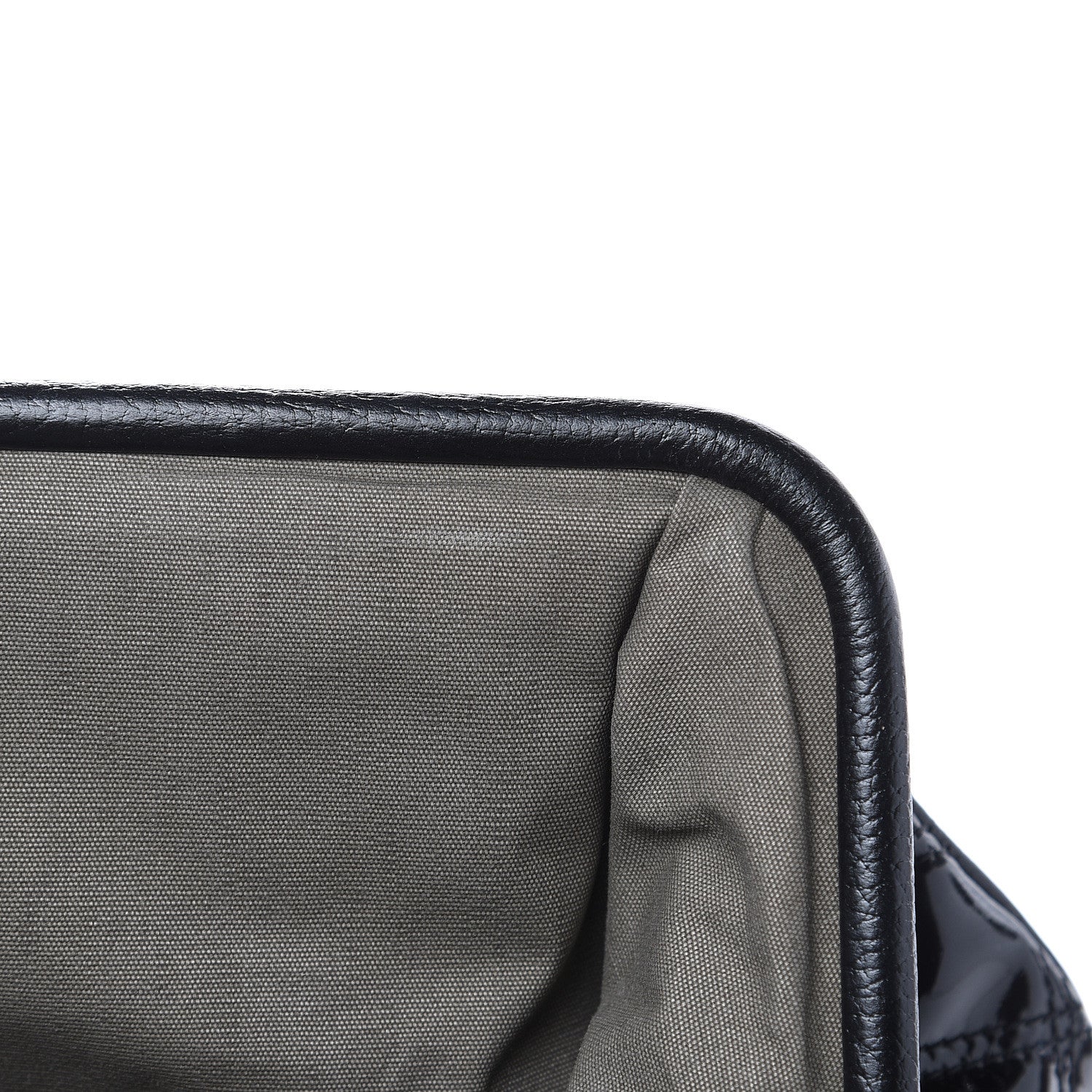 Marc Jacobs Patent Calfskin Quilted Stam Black 12 of 12