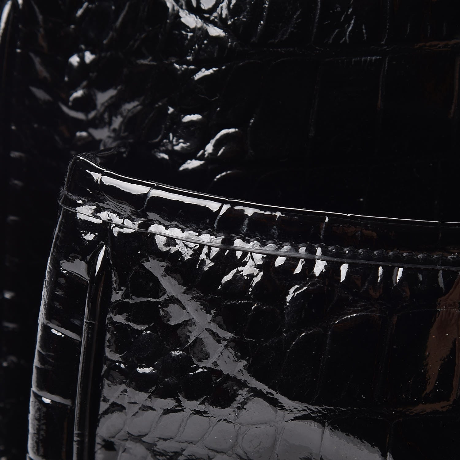 Saint Laurent Patent Crocodile Embossed Lambskin Monogram Medium Niki Chain Satchel Black 10 of 18