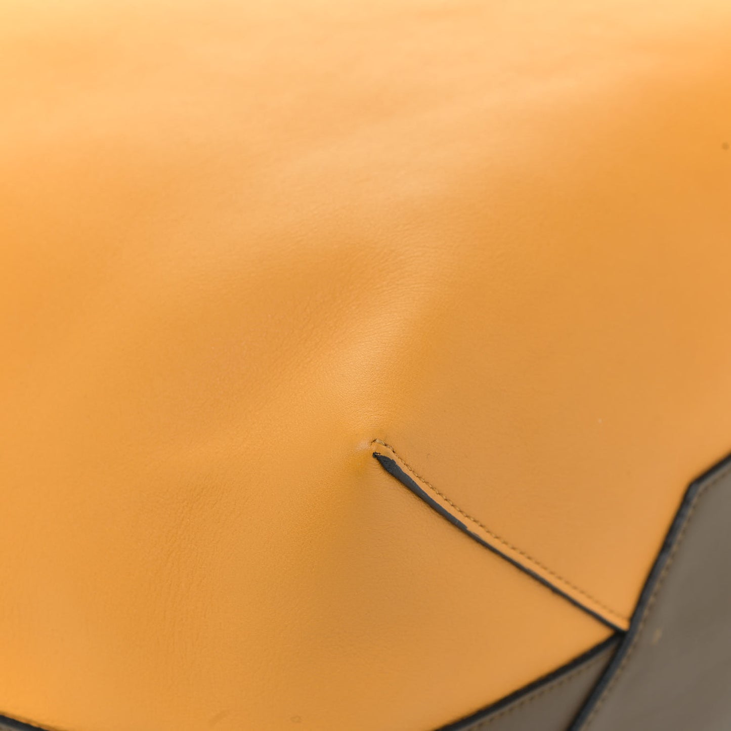 Shiny Smooth Calfskin Twisted Cabas Yellow Khaki