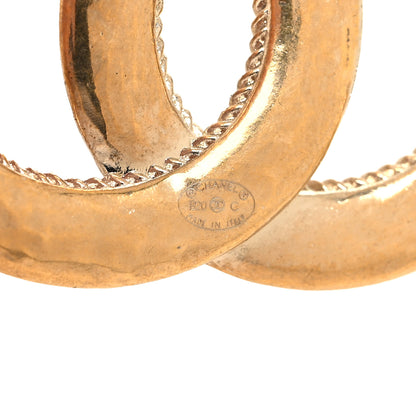 Chanel CC Large Brooch Gold 3 of 4
