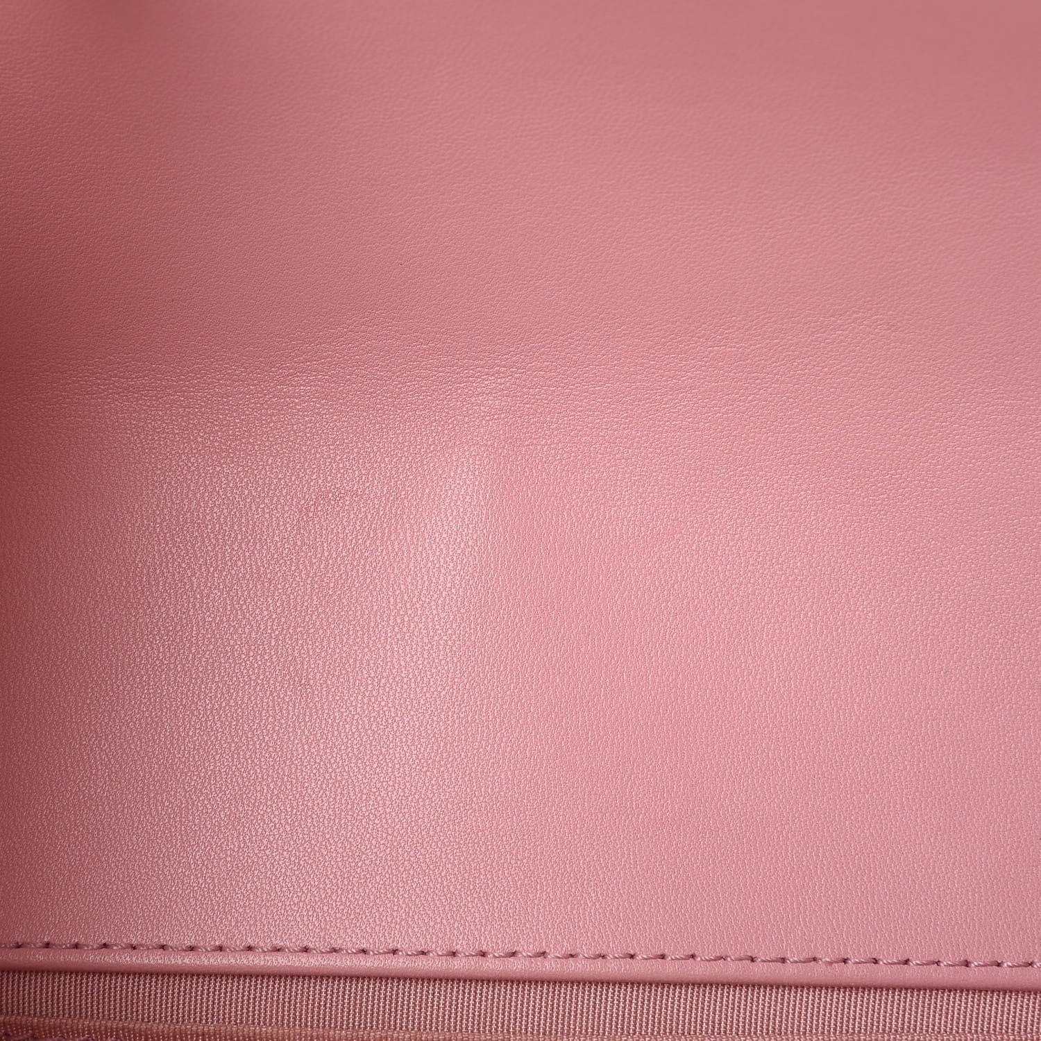 Chanel Iridescent Tweed Lambskin Medium Boy Flap Pink 8 of 15