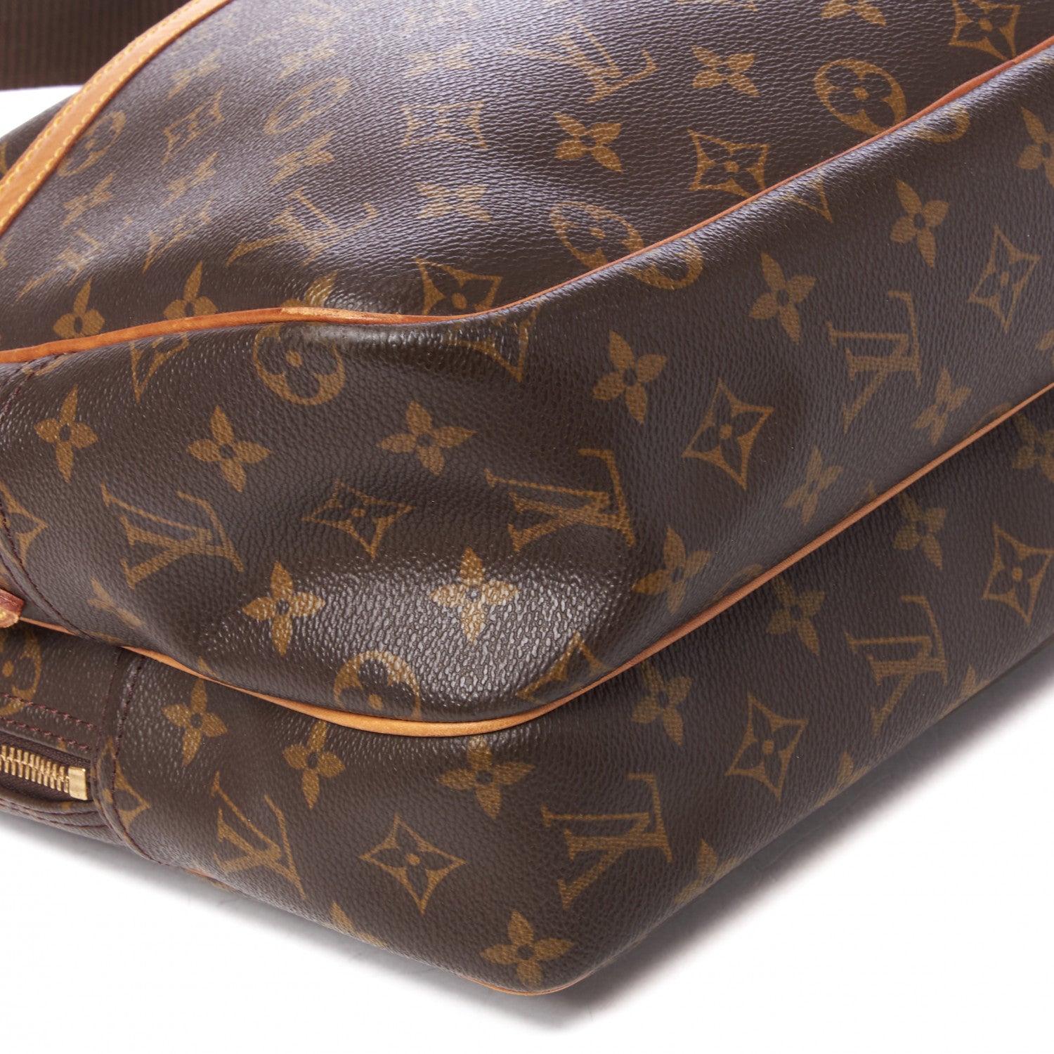 Louis Vuitton Monogram Reporter GM 7 of 8