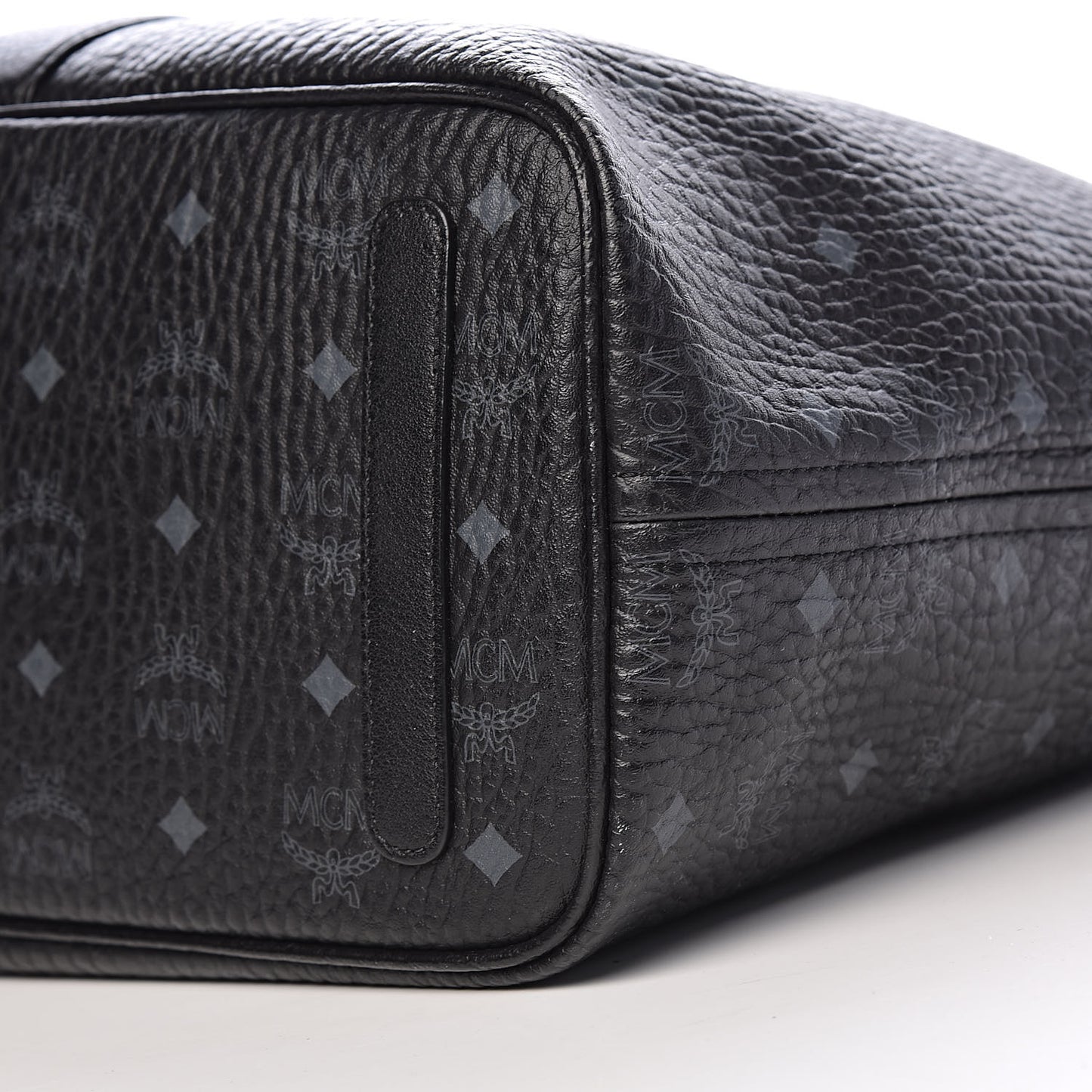 Visetos Medium Liz Reversible Shopper Tote Black