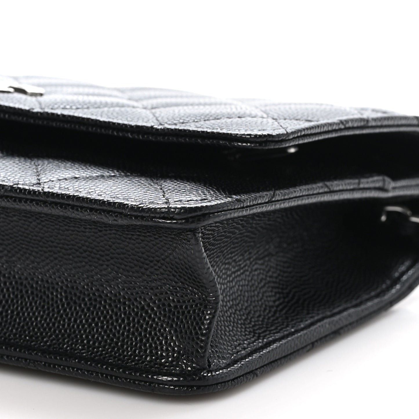 Caviar Quilted CC Logo Wallet on Chain WOC Black