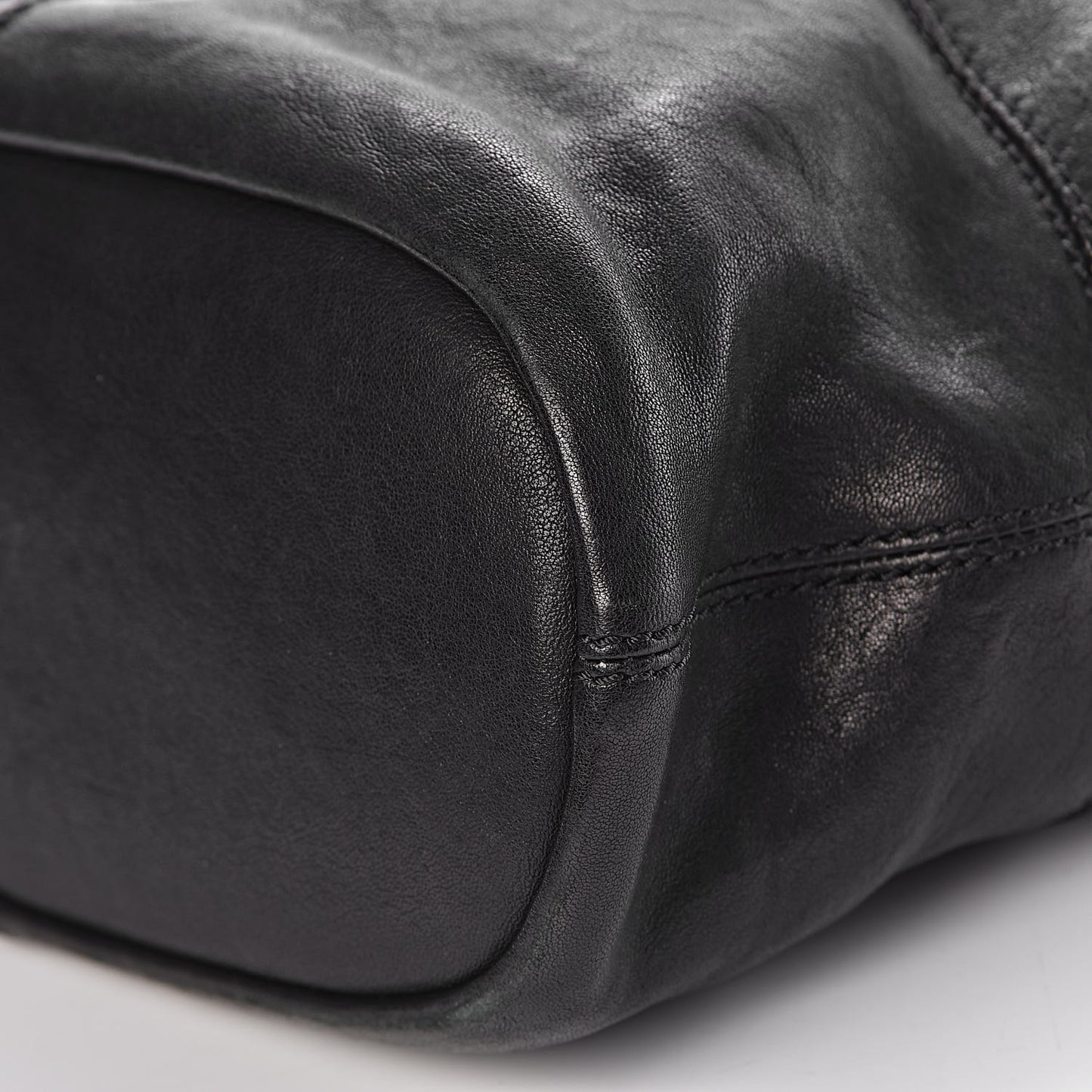 Lambskin Small Nightingale Black