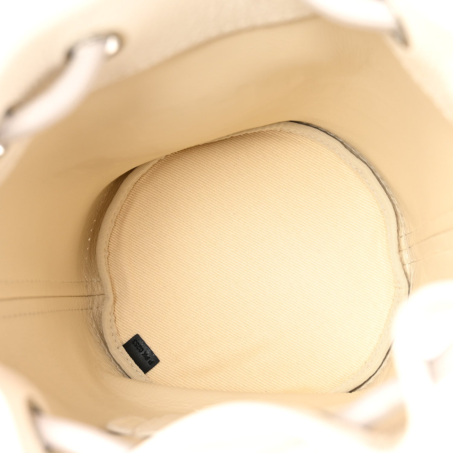 Marc Jacobs Grained Calfskin The Bucket Bag Cotton 5 of 11